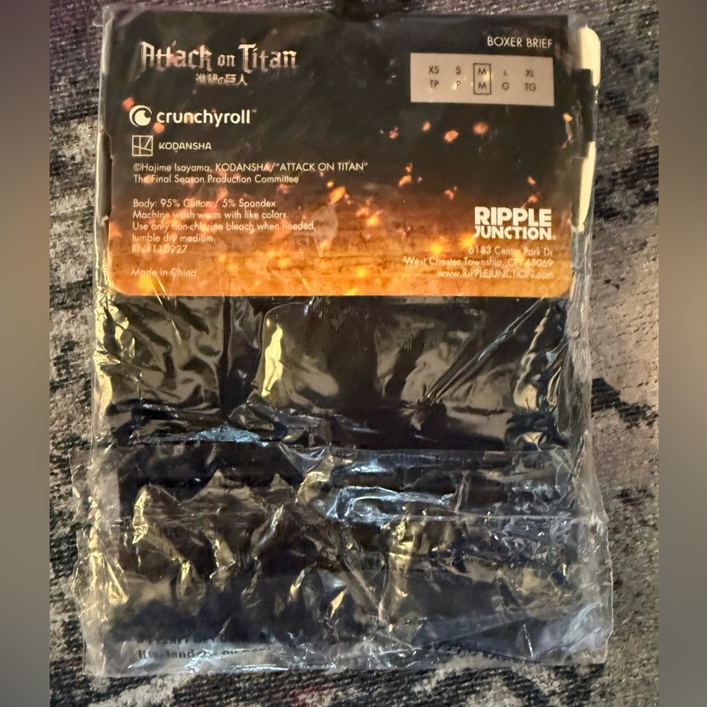 Ripple Junction Attack on Titan Black Boxer Briefs - Picture 2 of 3